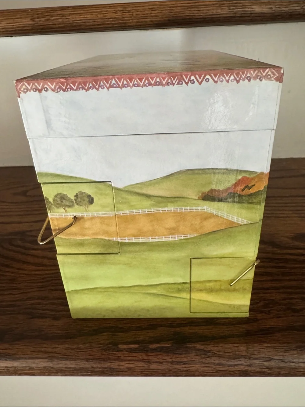 Enchantmints Hide Away Horse Musical Jewelry Box